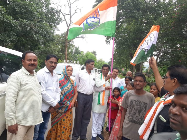 पाली तानाखार विधानसभा में निकली  भरोसा यात्रा ,बिंझरा से जटगा तक निकली बाइक रैली