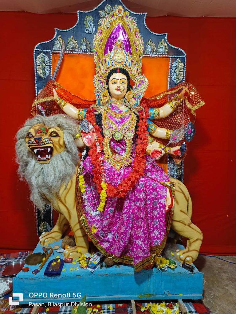 ग्रामीण क्षेत्र पसान में नवरात्रि की धूम ,भक्तिमय कार्यक्रम जगराता का हुआ आयोजन ,भक्ति में लीन हुए ग्रामवासी