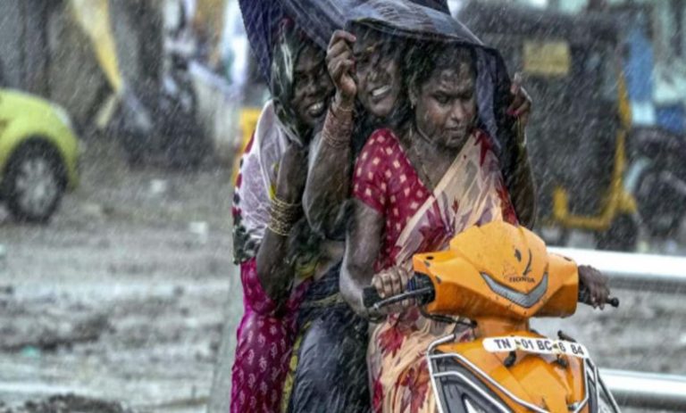 मिचौंग चक्रवात का कई राज्यों में दिख सकता है कहर, लागू हो गई धारा 144