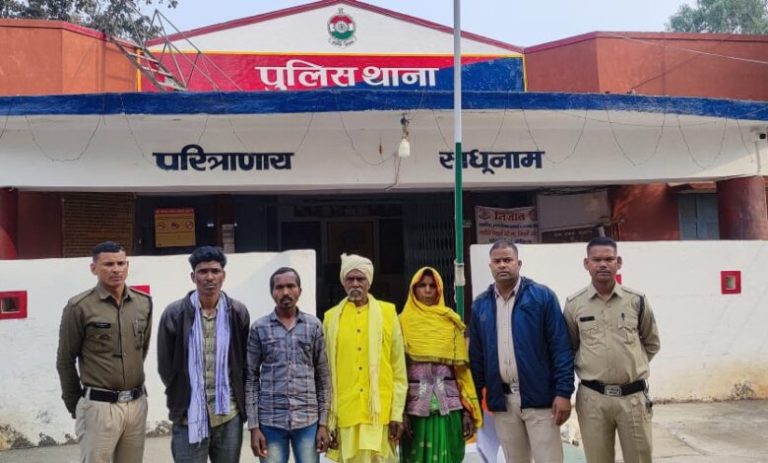 घर में घुसकर मारपीट करना पड़ा भारी ,पुलिस ने किया गिरफ्तार