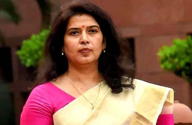 Korba: सरोज पांडेय बोलीं-सबका साथ और सबका विकास के सिद्धांत पर लड़ेंगे चुनाव, दर्ज करेंगे जीत