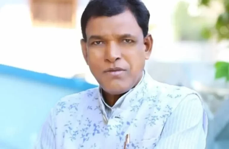 ईसाई कब्रिस्तान की जमीन की खरीदी केस में फसे पूर्व विधायक मोहितराम केरकेट्टा ,बेटे समेत 10 लोगों पर FIR , सी जी सिटी न्यूज़ ने सबसे पहले खबर दिखाया था ,देखे खबर की वीडियो ,