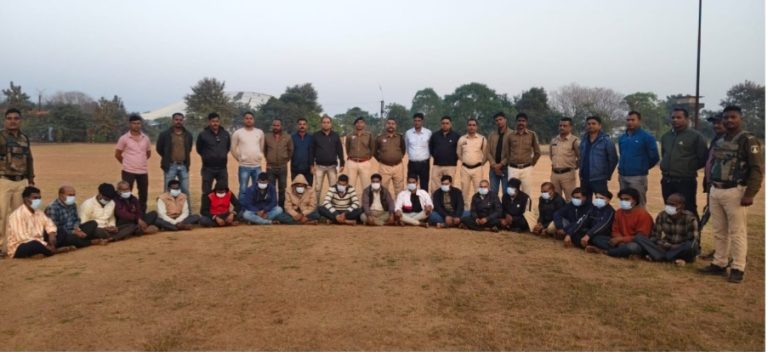 थाना बालको क्षेत्र में डकैती की बड़ी साजिश का पुलिस ने किया पर्दाफाश*19 आरोपियों को किया गिरफ्तार