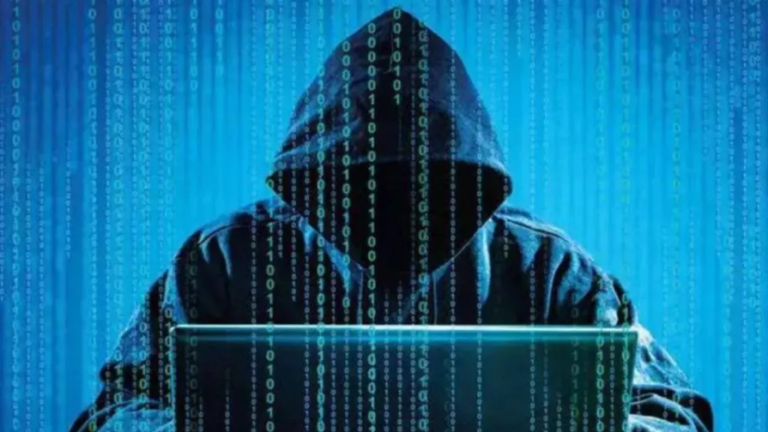 गुजरात में 104 करोड़ रुपये के साइबर फ्रॉड मामले में 4 आरोपी गिरफ्तार, मास्टरमाइंड फरार